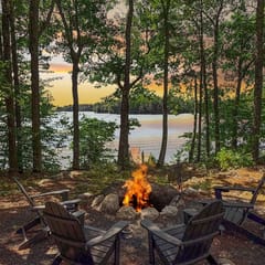 Woods & Water | Sebago Lakefront Luxury Oasis