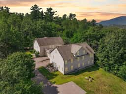 Locust Lodge #1 | 26 Beds, Sleeps 42, HotTub, Pool - Image 4
