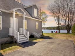 Loon's Lookout | Relaxing Waterfront Retreat - Image 2