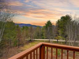 Mountain Viewpoint | Retreat Close to all the Fun - Image 5