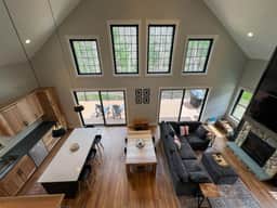 New Luxe 4BR/3BA Home in the Heart of the Valley! - Image 4
