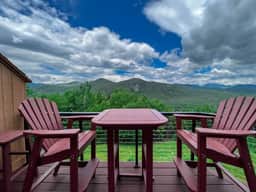Serene Mountaintop Escape | Best Views in Bartlett - Image 3