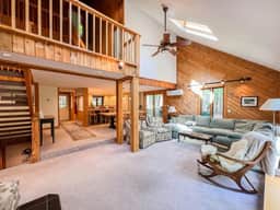 Spacious 5 Bedroom N. Conway Home | Best Location! - Image 2
