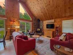 The North Nook | Hot Tub, Walk to the Saco River - Image 4