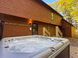 The North Woods Escape | 5BDRM, Hot Tub, Game Room - Image 4