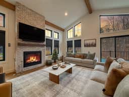 The Timberline | Mountain Luxury + Hot Tub - Image 5