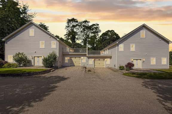 Locust Lodge #1 | 26 Beds, Sleeps 42, HotTub, Pool - Image 1