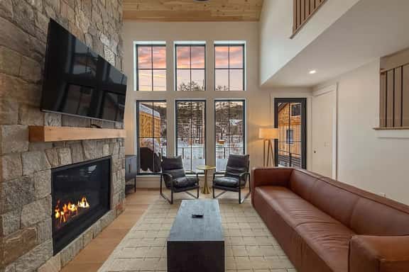 Nordfjell | Upscale 5 Bedroom, Hot Tub, Views - Image 1