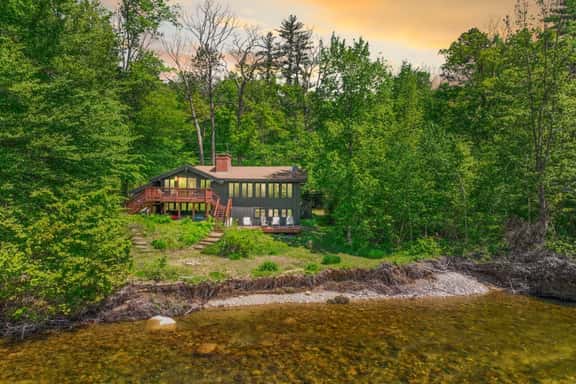 The Riverglass | Saco River Oasis, Hot Tub, Views - Image 1