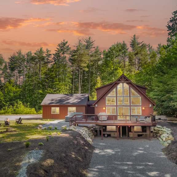 Bear Mountain House | Luxury, Hot Tub, Fireplace - Image 1