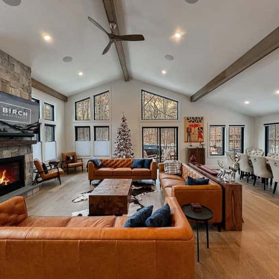 Northern Luxe | Brand New, Views, Hot tub, Games - Image 1