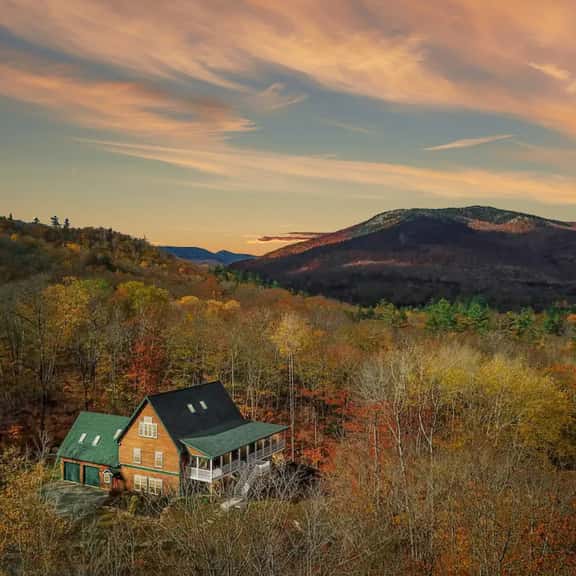 The Ledges Estate | 4100 ft.² Luxe Mountain Home - Image 1