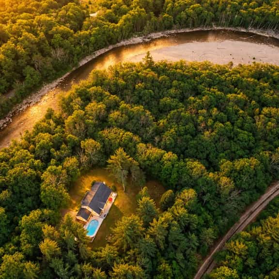 Riversbend | Private River Access, Pool, Hot Tub - Image 1