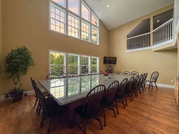 10 Locust Lane | Sleeps 32, Pool, Hot Tub, 15 BDRM - Image 5