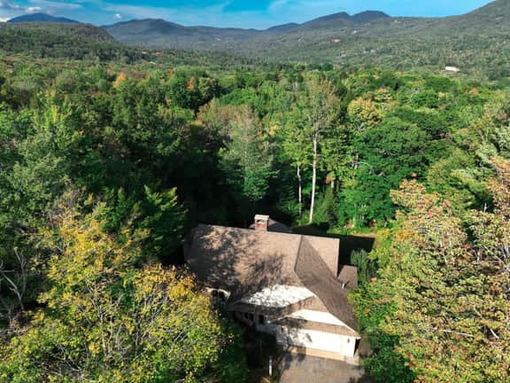 Ellis Ridge Retreat | 5 BDRM | Hot Tub | Firepit - Image 4