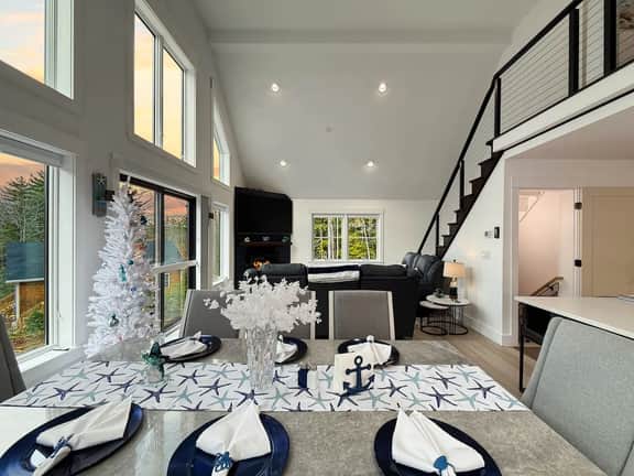 Northview Chalet | Brand New, Hot Tub, Spacious - Image 5