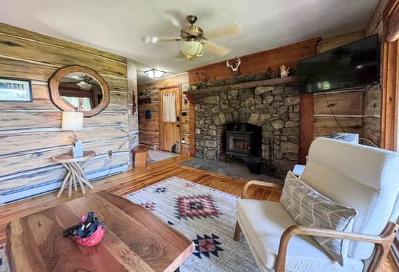 Pine Haven | Peaceful Nature Retreat on 10 Acres - Image 4