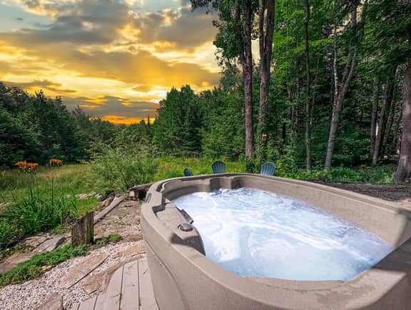 Pine Haven | Peaceful Nature Retreat on 10 Acres - Image 2