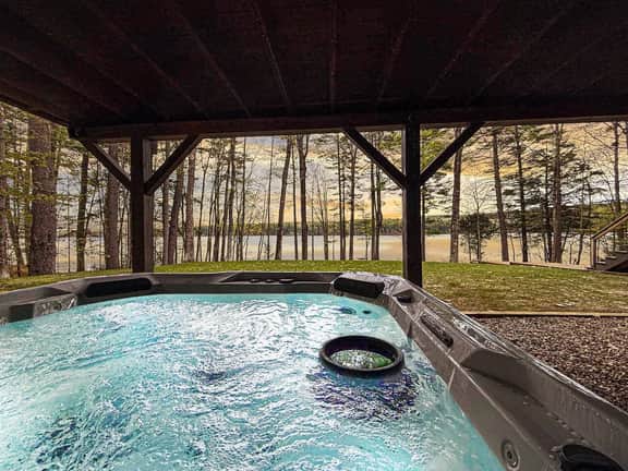 Pleasant Moose Hygge | Luxury Lakefront Retreat - Image 5