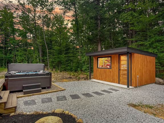 Razor Brook Chalet | Luxury A-Frame with Hot Tub - Image 2