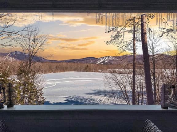Ridge View Chalet | Incredible Views & Location - Image 4