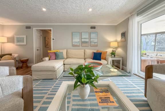 Siesta Gardens | Outdoor Oasis, Game Room, Central - Image 2