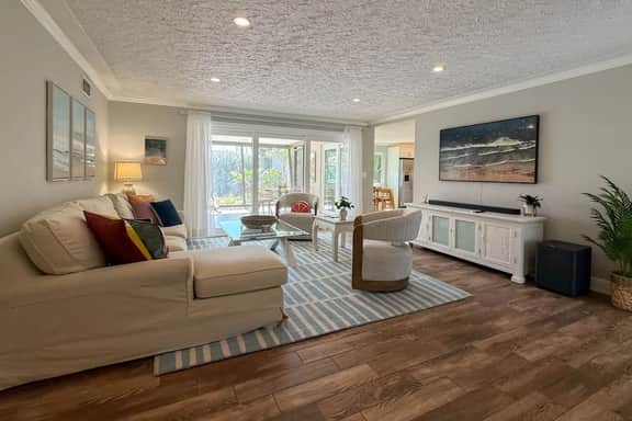 Siesta Gardens | Outdoor Oasis, Game Room, Central - Image 5