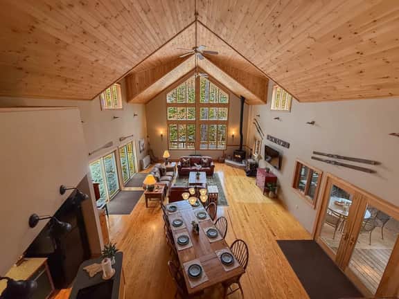 The Nest | Lake Access, Pool, HotTub, 5BDRM, Sauna - Image 2