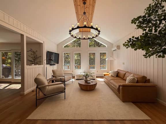 Woods & Water | Sebago Lakefront Luxury Oasis - Image 5