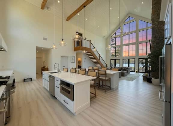 Beaver Lodge | Luxury Maine Waterfront Retreat - Image 5
